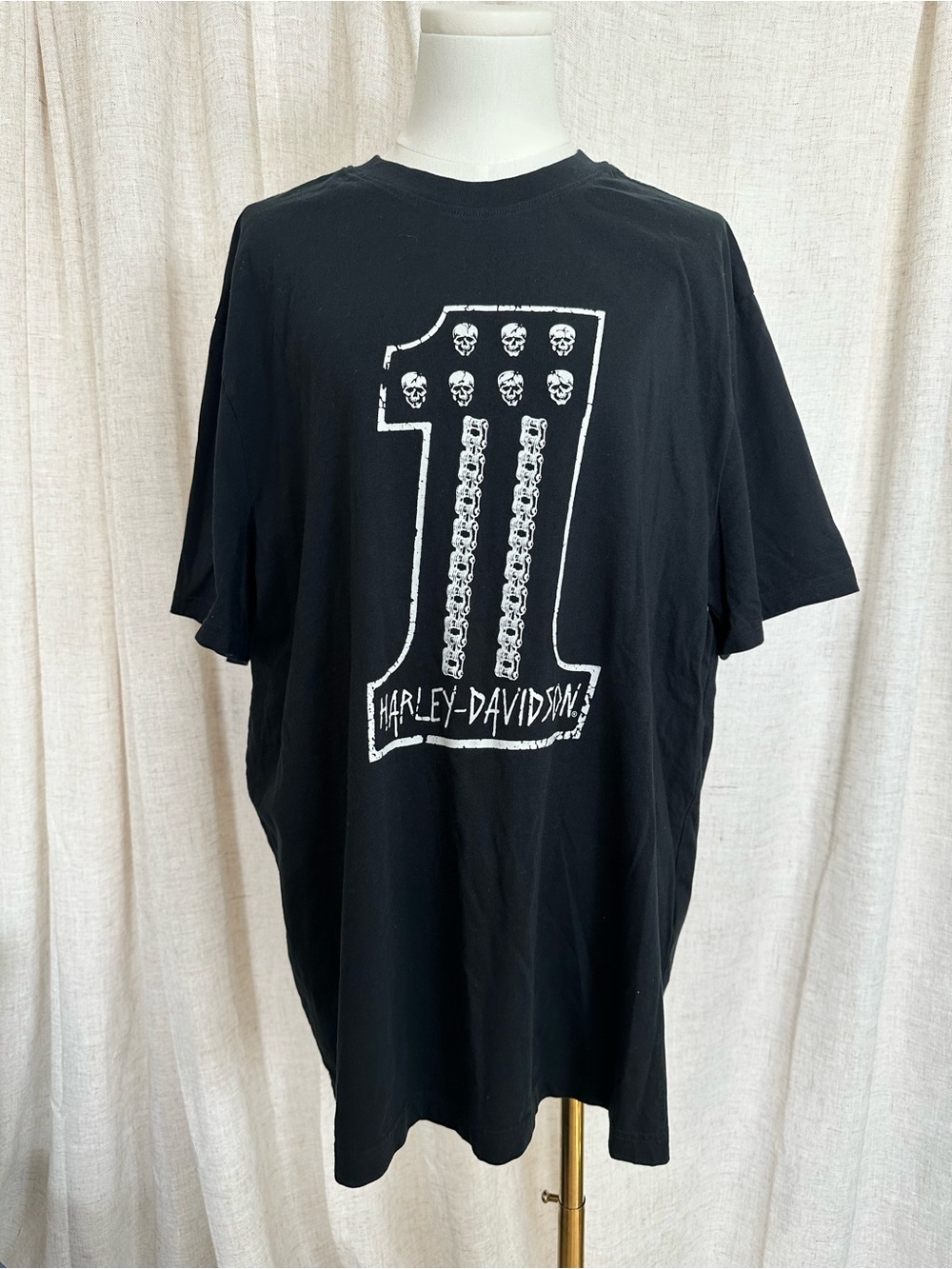 Harley-Davidson Black Tee with White Skull '1' Graphic